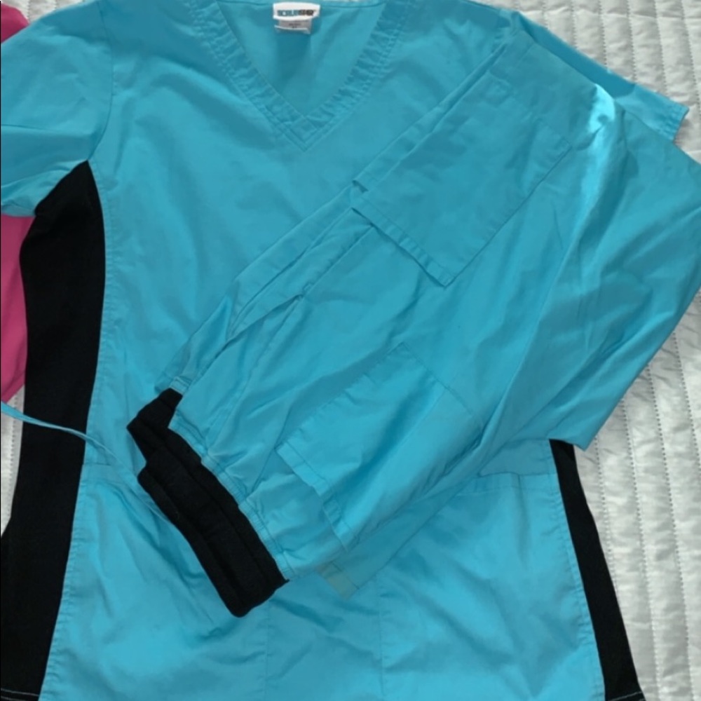 Scrubs - Picture 4 of 8